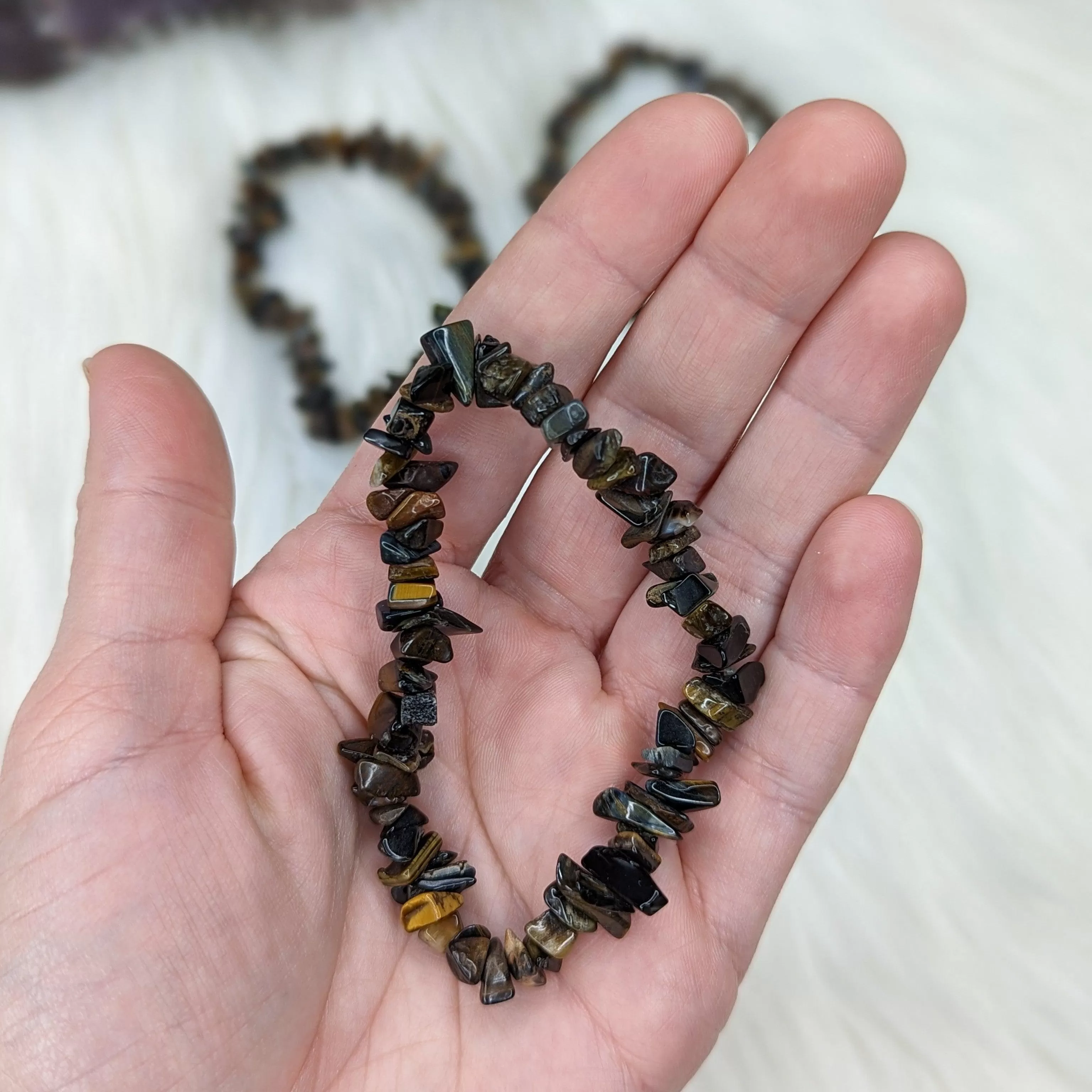 Blue Tiger's Eye Chip Stretch Bracelet ~Gemmy and Supportive~