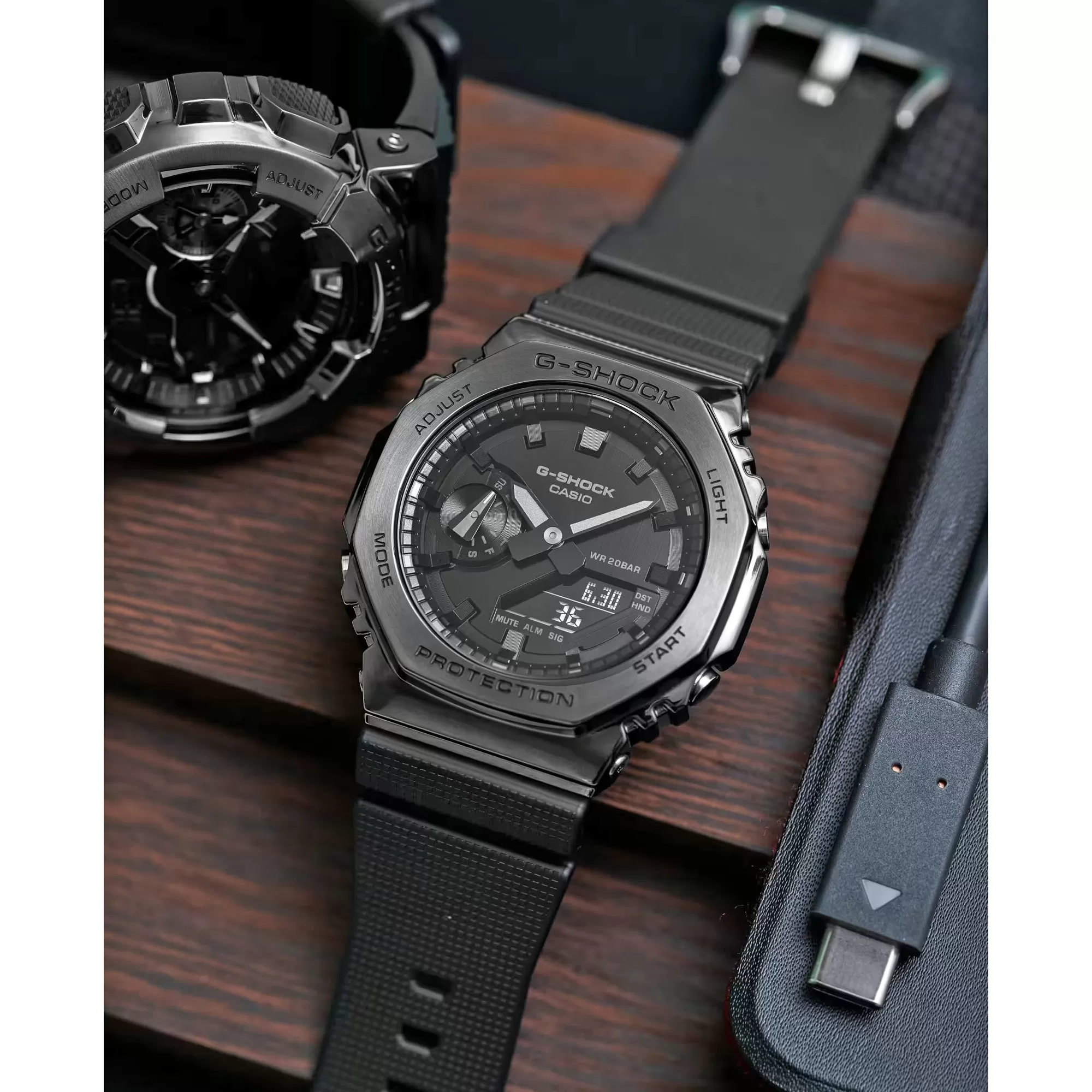 Casio G-Shock Black-on-Black CasiOak GM2100BB-1A GM2100 Series Watch