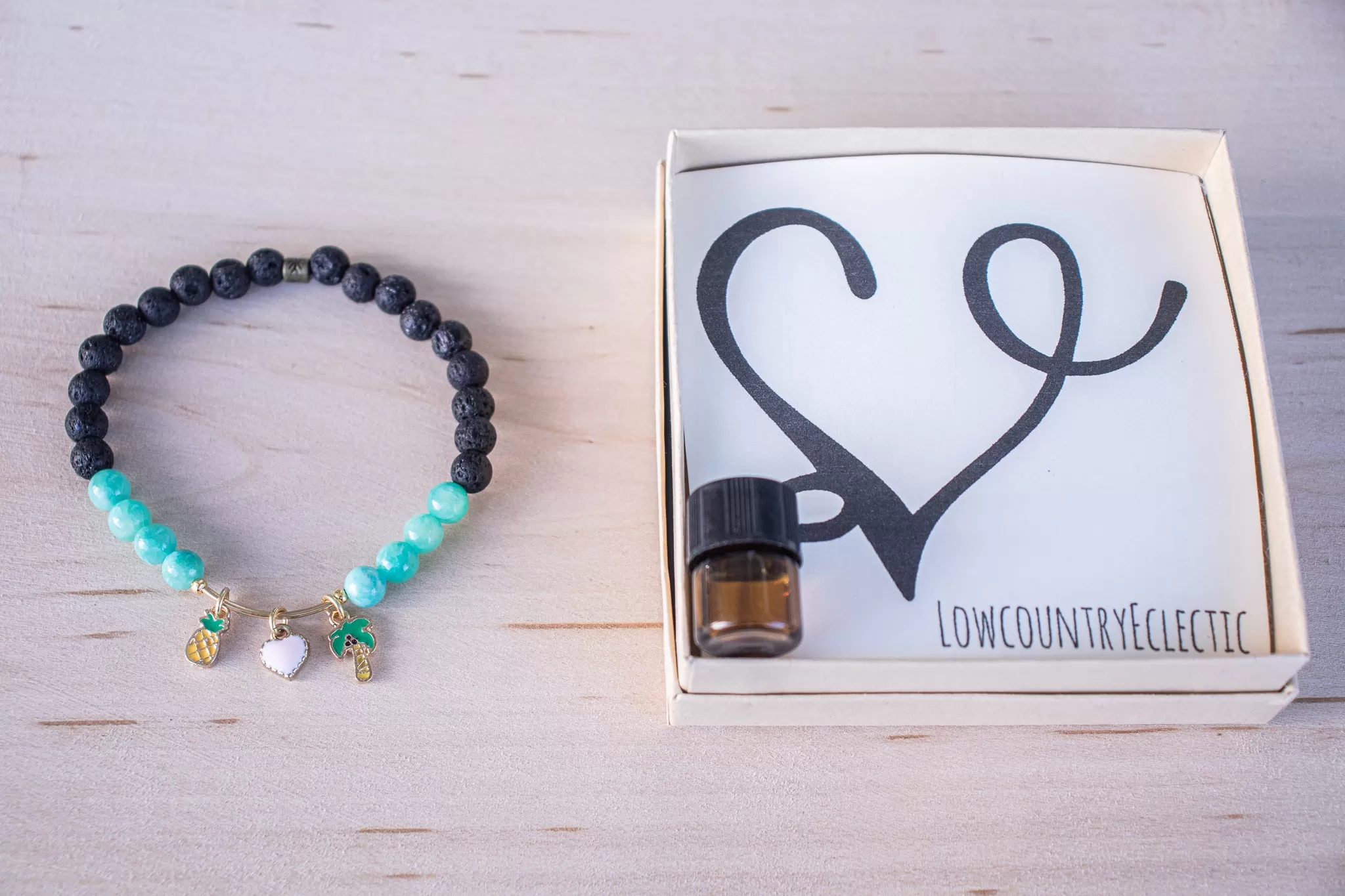 Charleston Charm Dainty Diffuser Essential Oil Bracelet