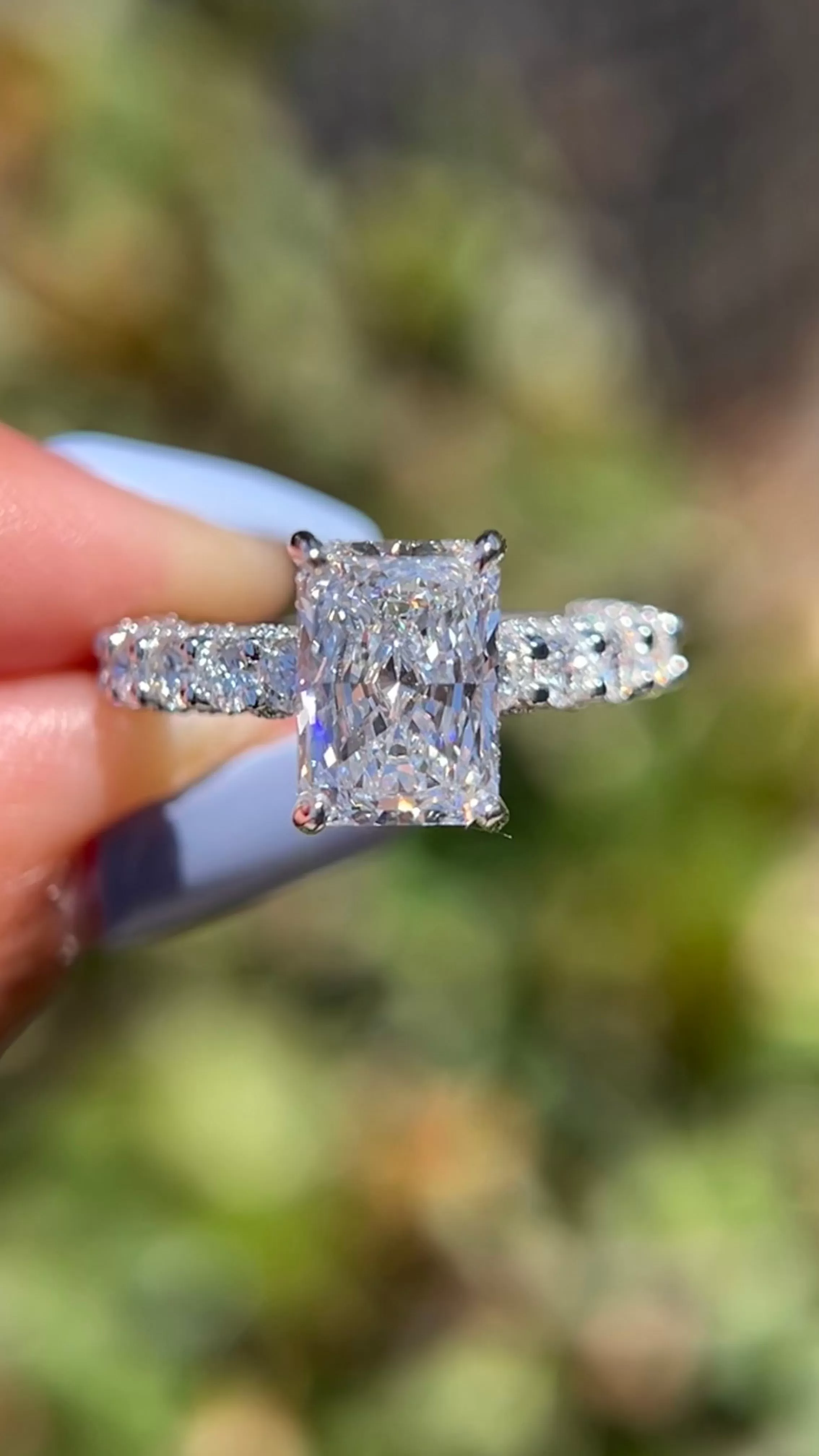 Christi 3.25ct E-VS1 Radiant Lab Diamond