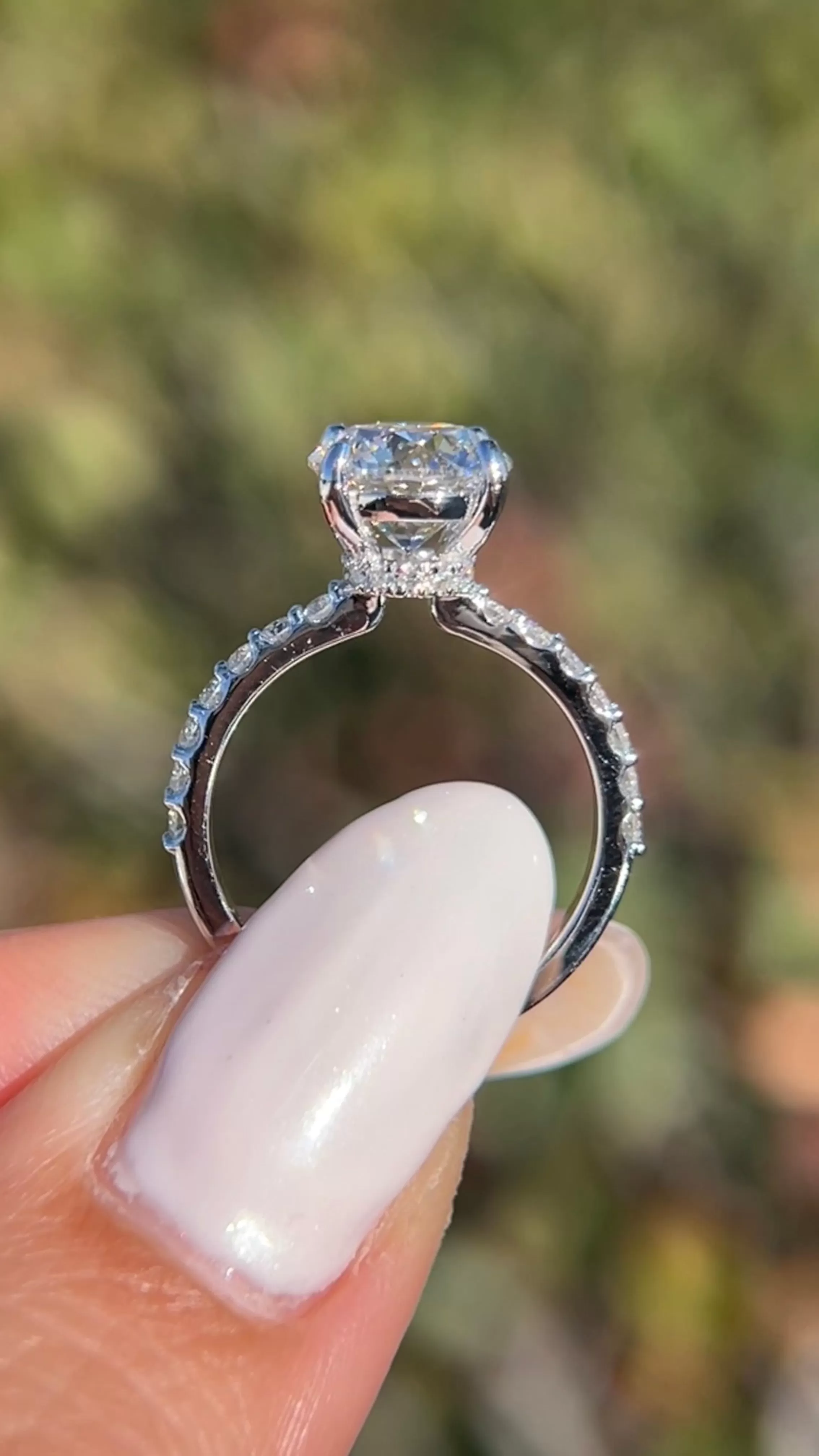 Cynthia 2.09ct E-VS1 Round Lab Diamond