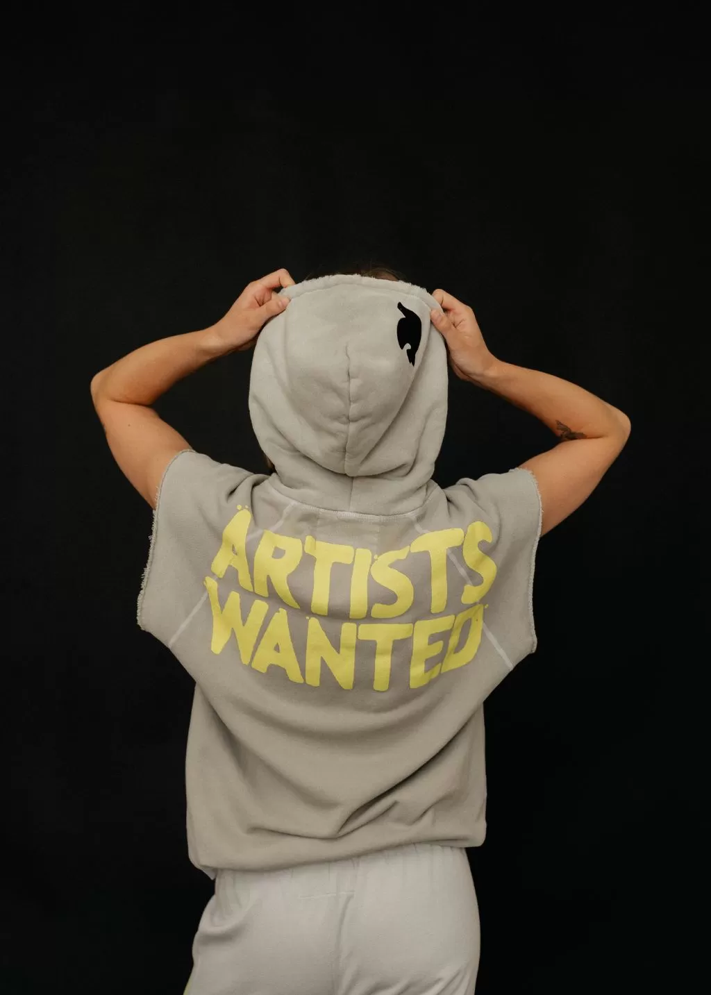 FREECITY ArtistsWanted Cutoff Superyumm Biggie Hoodie in Silver