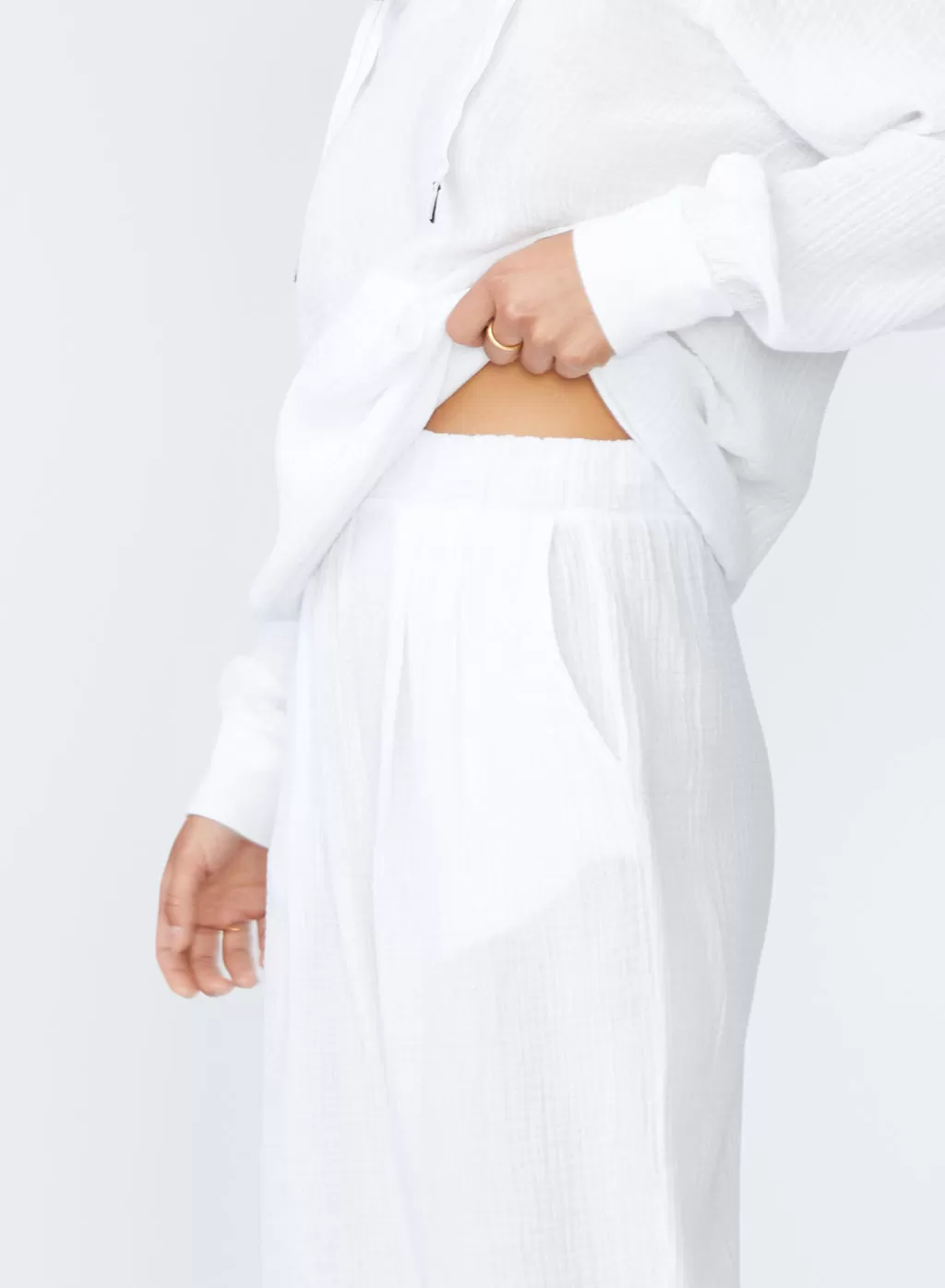 Gauze Wide Leg Pull On Pant in White