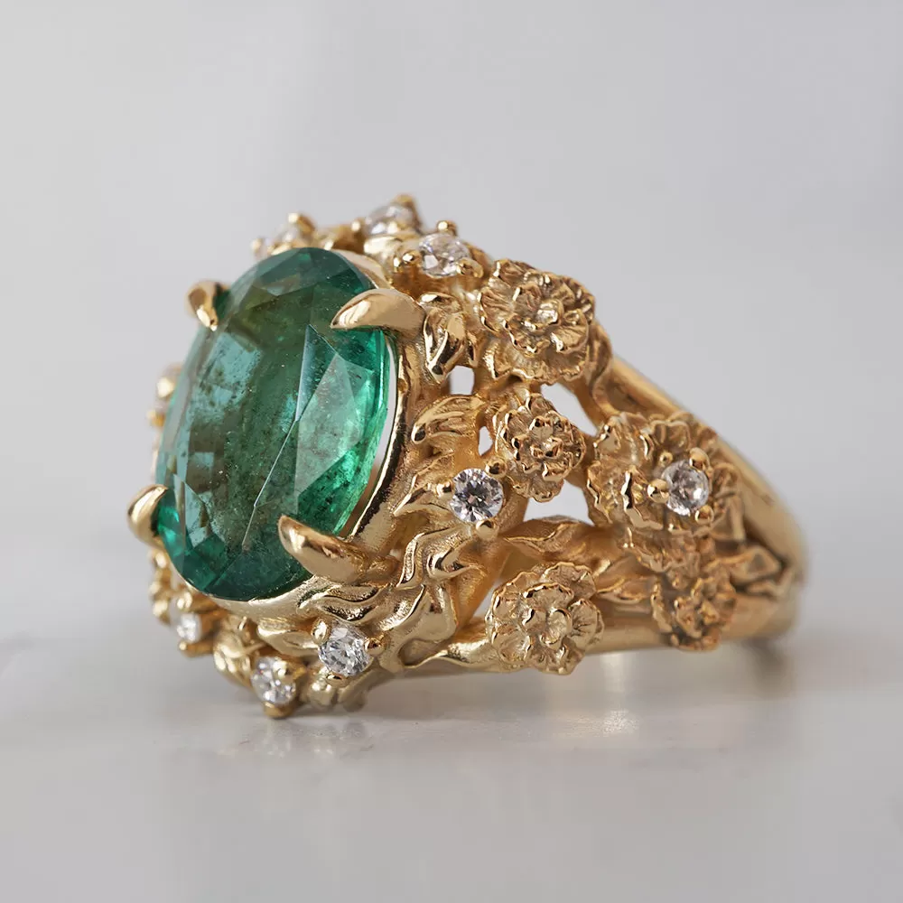 Oval Emerald Tulip Diamond Ring in 14K and 18K Gold