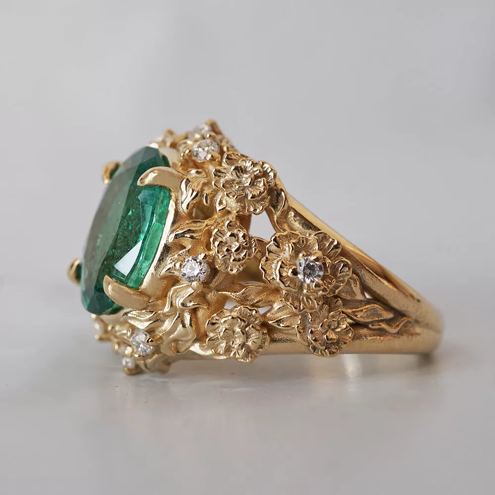 Oval Emerald Tulip Diamond Ring in 14K and 18K Gold