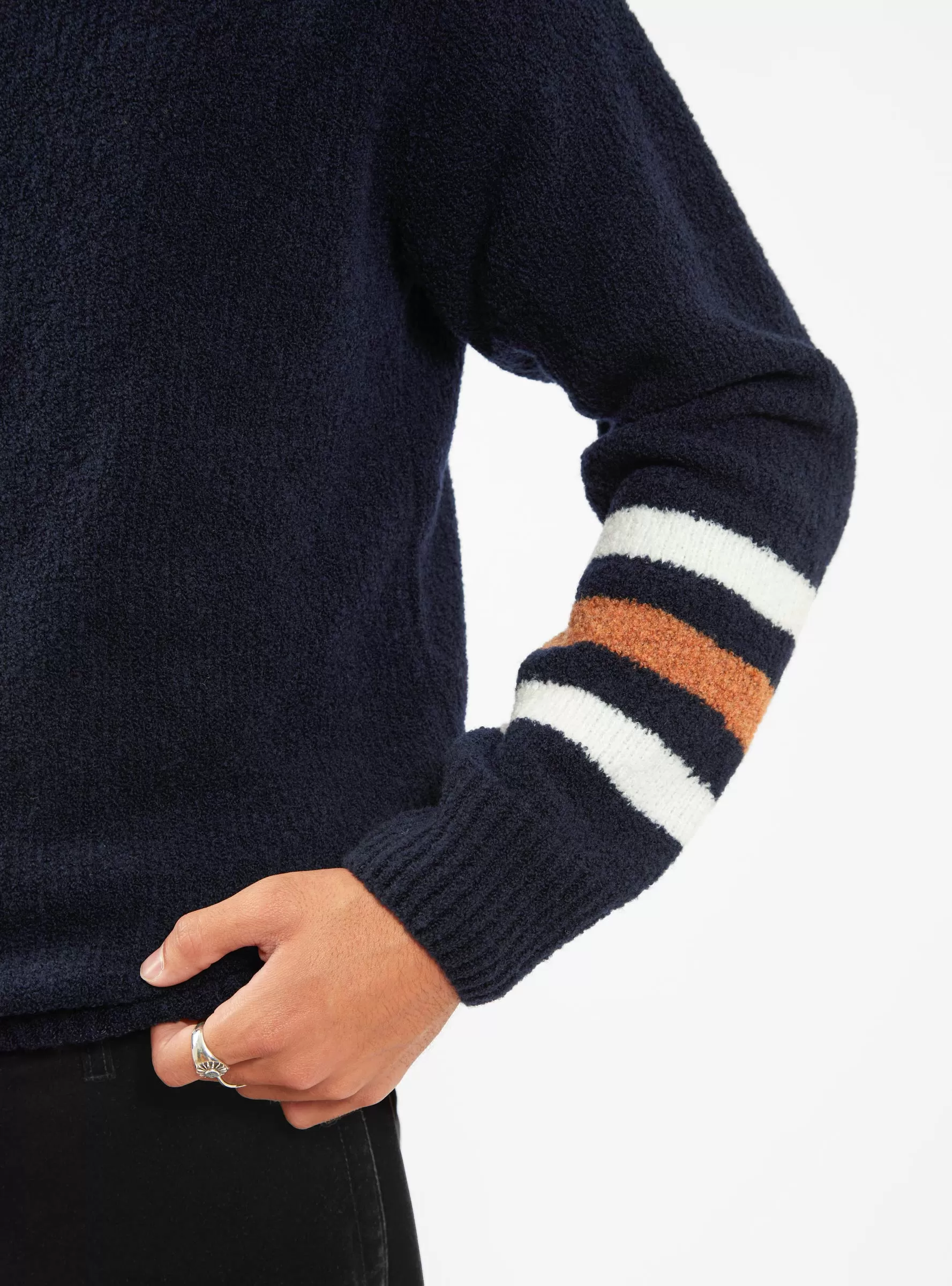 Sports Boucle Sweater Navy