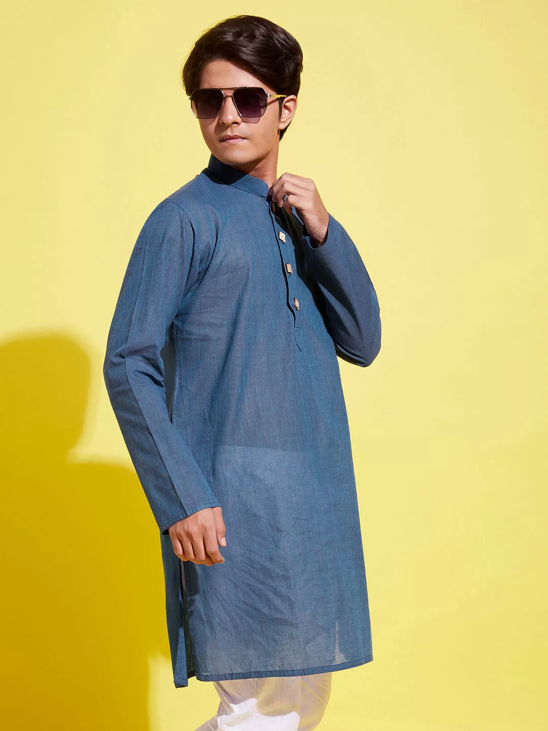 VASTRAMAY Boy's Blue Cotton Kurta