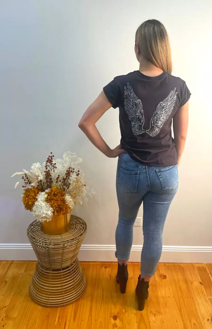 WINGS VINTAGE TEE