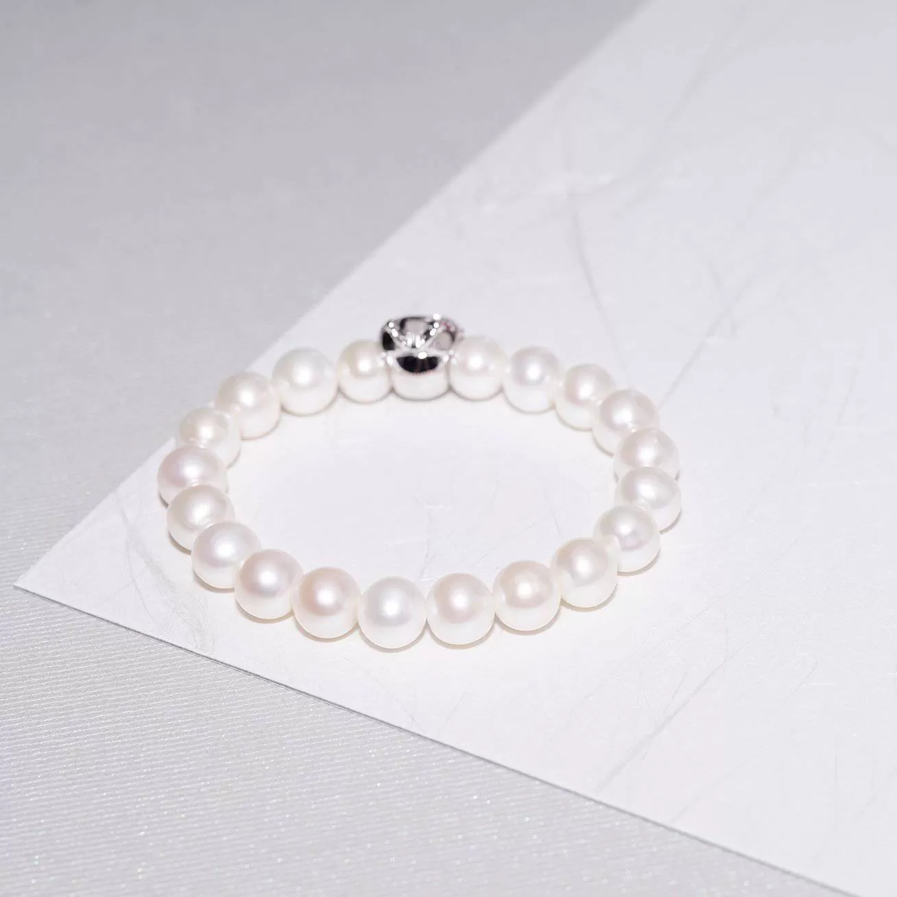 Wonderland Freshwater Pearl Bracelet WB00040